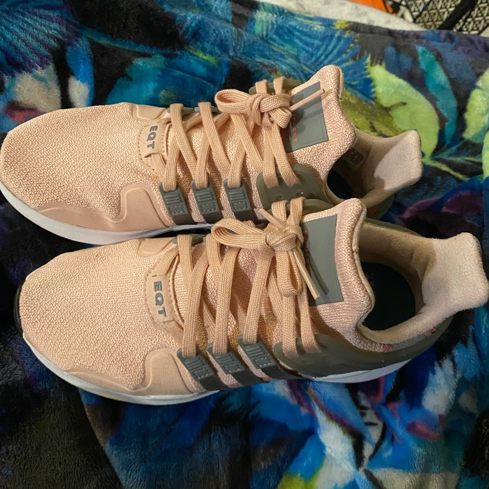 Pink kids adidas
